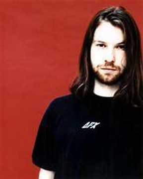 Portrait or other artwork representing [{37153479-691b-4fd8-b5d7-d8db119c7241 Release mtvs-amp.jpeg} {423cf66f-3f64-43f2-a667-03d71b20f84f Release pi-original-motion-picture-soundtrack.jpeg} {4d86b4e7-a1ff-4fee-a143-fbeb3ed8cf13 Artist aphex-twin.jpeg} {e961bee6-c90f-477e-8486-624eb227b3df Release selected-ambient-works-85-92-2.jpeg} {e961bee6-c90f-477e-8486-624eb227b3df Release selected-ambient-works-85-92-3.jpeg} {e961bee6-c90f-477e-8486-624eb227b3df Release selected-ambient-works-85-92.jpeg}]