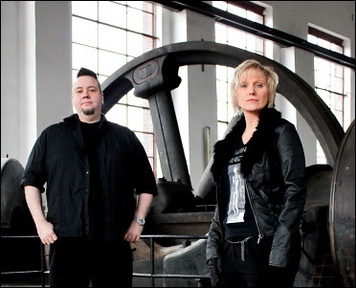 Portrait or other artwork representing [{6c1e294d-c17a-4667-a1ca-a1e9e7669dbd Artist mari-chrome.jpeg} {a717856a-9c3c-4203-965a-6cc7e6e7027c Release matrix-downloaded-002.jpeg}]