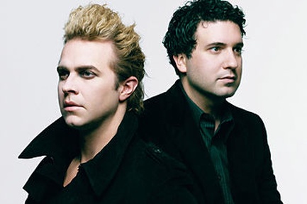 Portrait or other artwork representing [{215af2ed-0873-448b-9e21-36c2858cf5e7 Release sounds-good-looks-good-feels-good-too-promo.jpeg} {7091f131-d185-4755-bc2d-69a54d8eb774 Artist fischerspooner.jpeg} {bdafe4b4-b22f-4277-b872-b63951abd47d Release chi-town-mix.jpeg}]