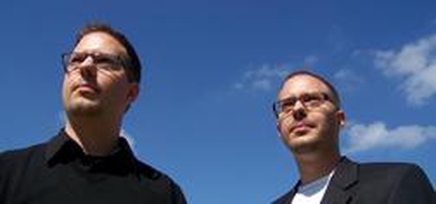 Portrait or other artwork representing [{3bdb428a-fdd2-4a1e-8adc-a8f54dfa696e Release ultrahightechviolet.jpeg} {765e38f4-8deb-42b4-a4d4-aa7b75d3d02a Artist standeg.jpeg}]