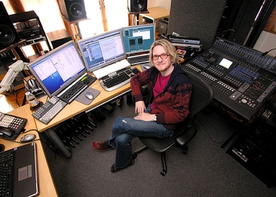 Portrait or other artwork representing [{41e607fd-3868-4716-a32b-38ec5536c4a2 Release score.jpeg} {8cca81e5-1b88-46af-9f4c-4bd6ca5b0dee Artist haslinger.jpeg} {e28cfce3-bd71-4e3a-910f-2e443bac340a Release world-without-rules.jpeg}]