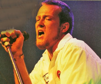 Portrait or other artwork representing [{95bfa899-54ce-476f-b799-19b0d988731a Artist stone-temple-pilots-2.jpeg} {95bfa899-54ce-476f-b799-19b0d988731a Artist stone-temple-pilots-3.jpeg} {95bfa899-54ce-476f-b799-19b0d988731a Artist stone-temple-pilots-4.jpeg} {95bfa899-54ce-476f-b799-19b0d988731a Artist stone-temple-pilots-5.gif} {95bfa899-54ce-476f-b799-19b0d988731a Artist stone-temple-pilots.jpeg} {a8204844-7bf2-488f-9cdc-f8806fc7b07a Release core.jpeg} {e63909b3-ec90-445b-80a9-b342b36f6269 Release the-crow.jpeg}]