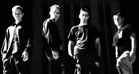 Portrait or other artwork representing [{8be49d4b-3e3d-4ddf-9f07-3eedfa799afd Release daemmerung-im-traum.jpeg} {a9380ef5-f2b5-4a44-80fb-20907f552bcb Release re-align.jpeg} {e3f10f91-301d-42a9-87a3-4d65537ed013 Release armageddon.jpeg} {e9f48d72-d6e7-48ea-9ff3-3d0916955897 Artist stromkern.jpeg}]