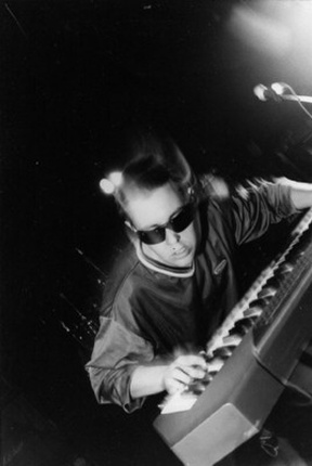 Portrait or other artwork representing [{b5fc86b3-36c7-42a4-9eaa-01feeb746055 Release funky-alternatives-8.jpeg} {fdf39a72-d850-4302-9dcc-a58370a3af79 Artist ultraviolence-2.jpeg} {fdf39a72-d850-4302-9dcc-a58370a3af79 Artist ultraviolence-3.jpeg} {fdf39a72-d850-4302-9dcc-a58370a3af79 Artist ultraviolence.jpeg}]